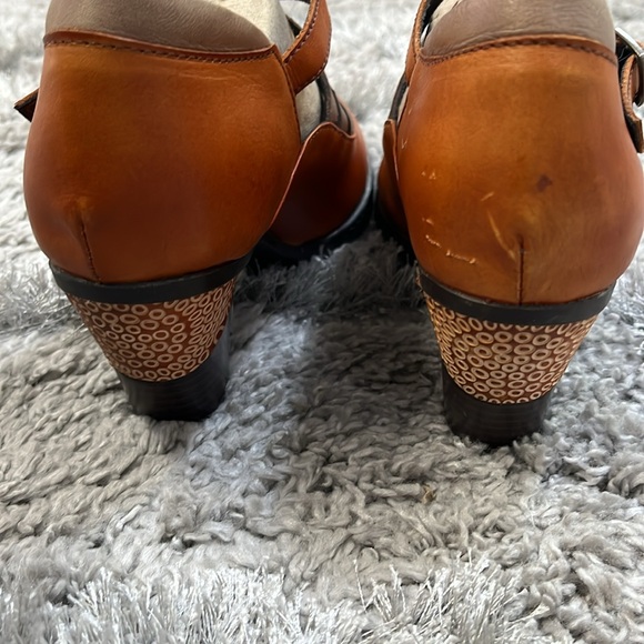 CrazycatZ woman’s size 8 Mary Jane shoes - Picture 4 of 9